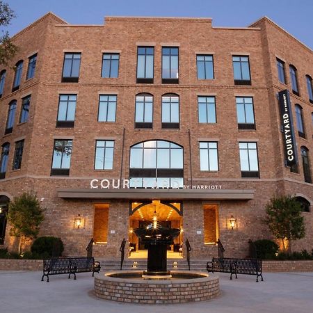 Courtyard By Marriott Thomasville Downtown Kültér fotó